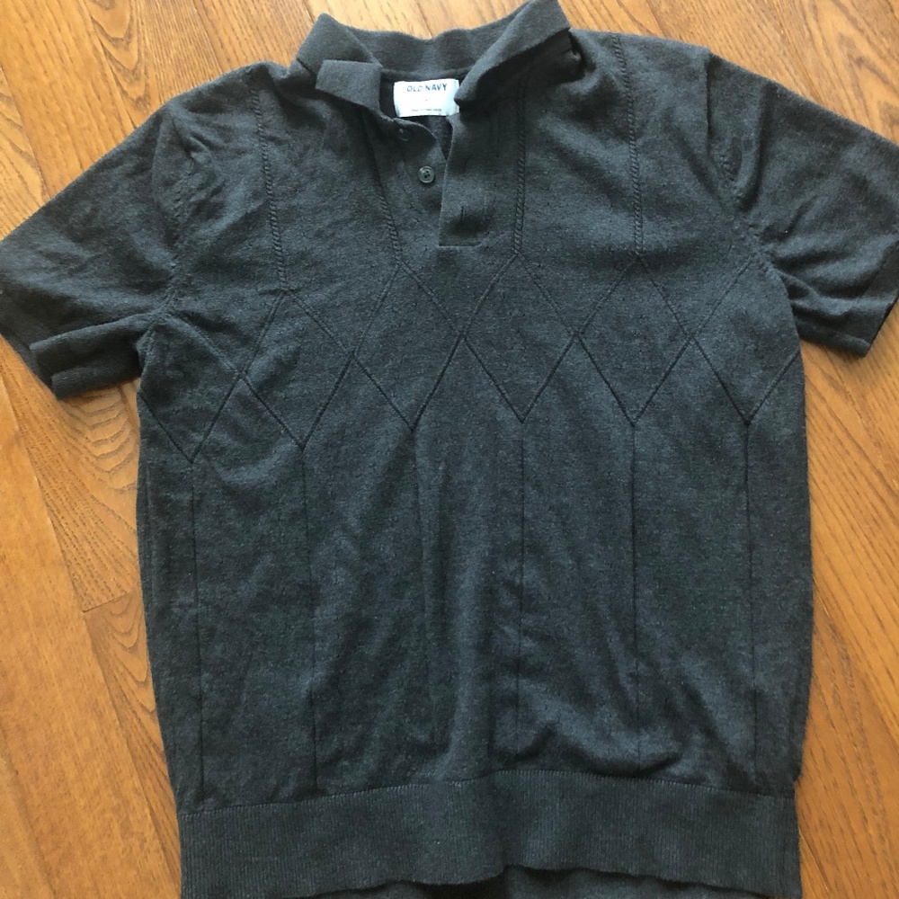 Old Navy M short sleeve sweater shirt